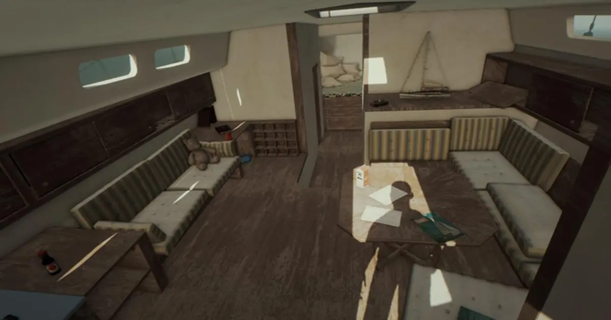 Mutantes de Sons of the Forest acercándose a una cabaña de madera construida por un jugador