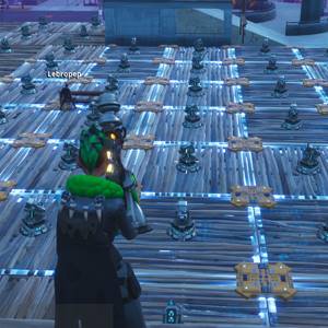 Fortnite V-Bucks Cabalgando el Rayo