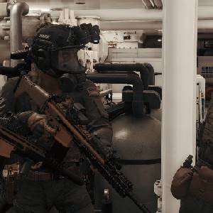 Ready or Not Dark Waters - Equipo SWAT